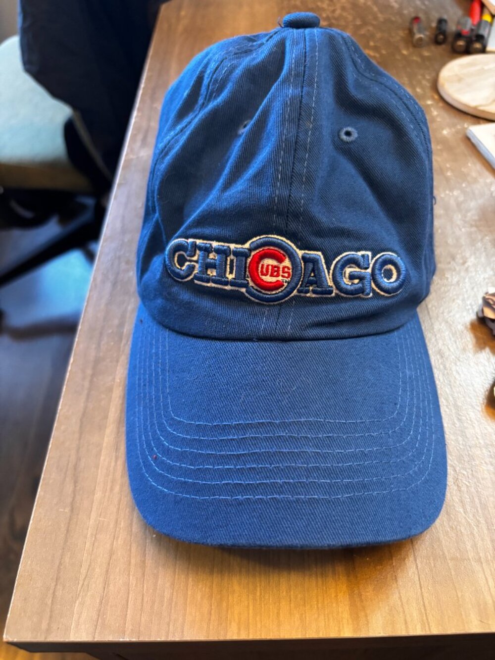 Chicago Cubs Strapback Hat